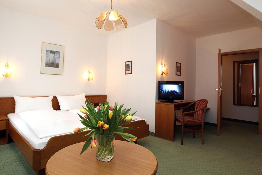 Stadthotel 에르딩 외부 사진