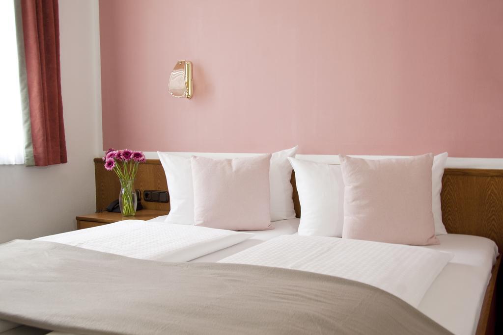 Stadthotel 에르딩 외부 사진